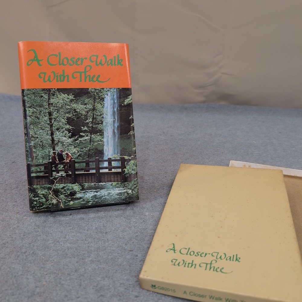 A Closer Walk With Thee 1977 CR Gibson Hardcover Book Dust Jacket Slipcase VG - Picture 1 of 2